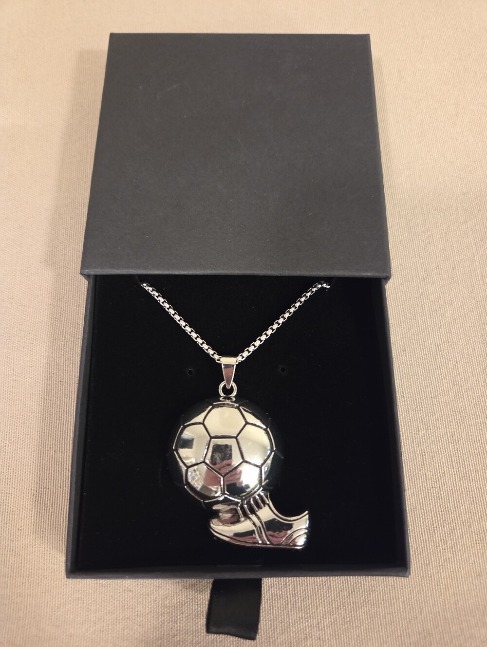 SIVER SOCCER BALL AND CLEAT PENDANT NECKLACE